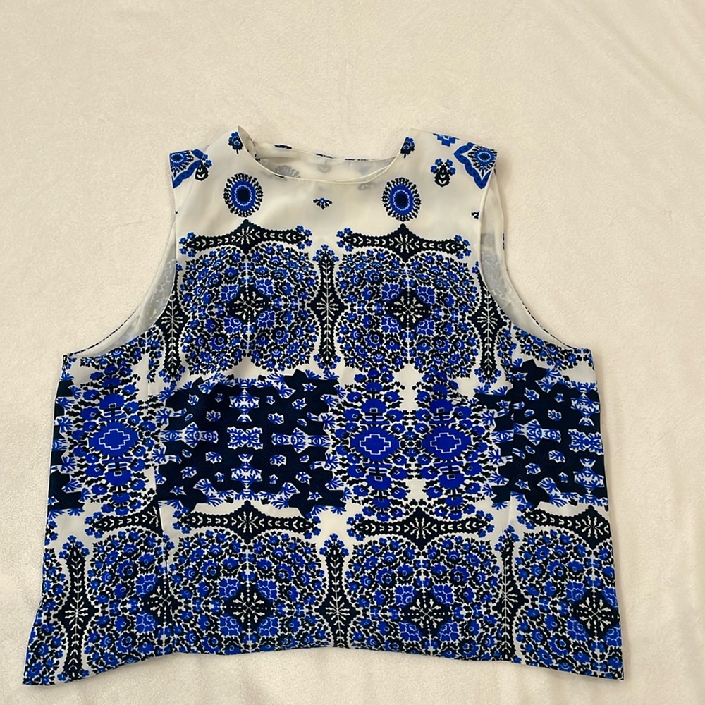 White and blue medium blouse